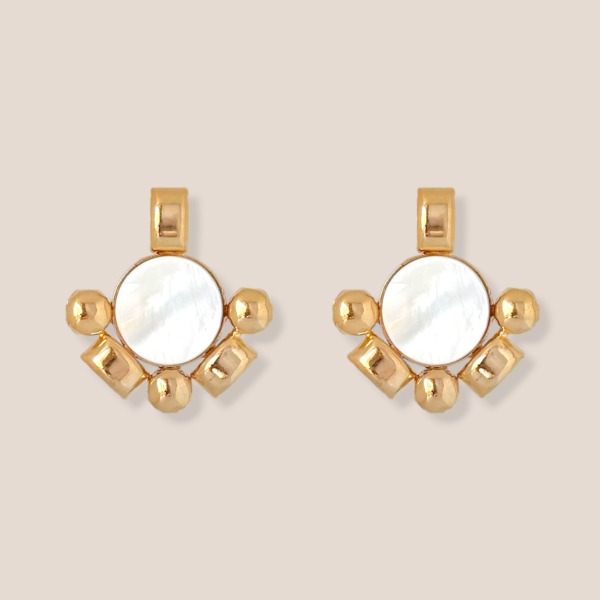 DONNA EARRING