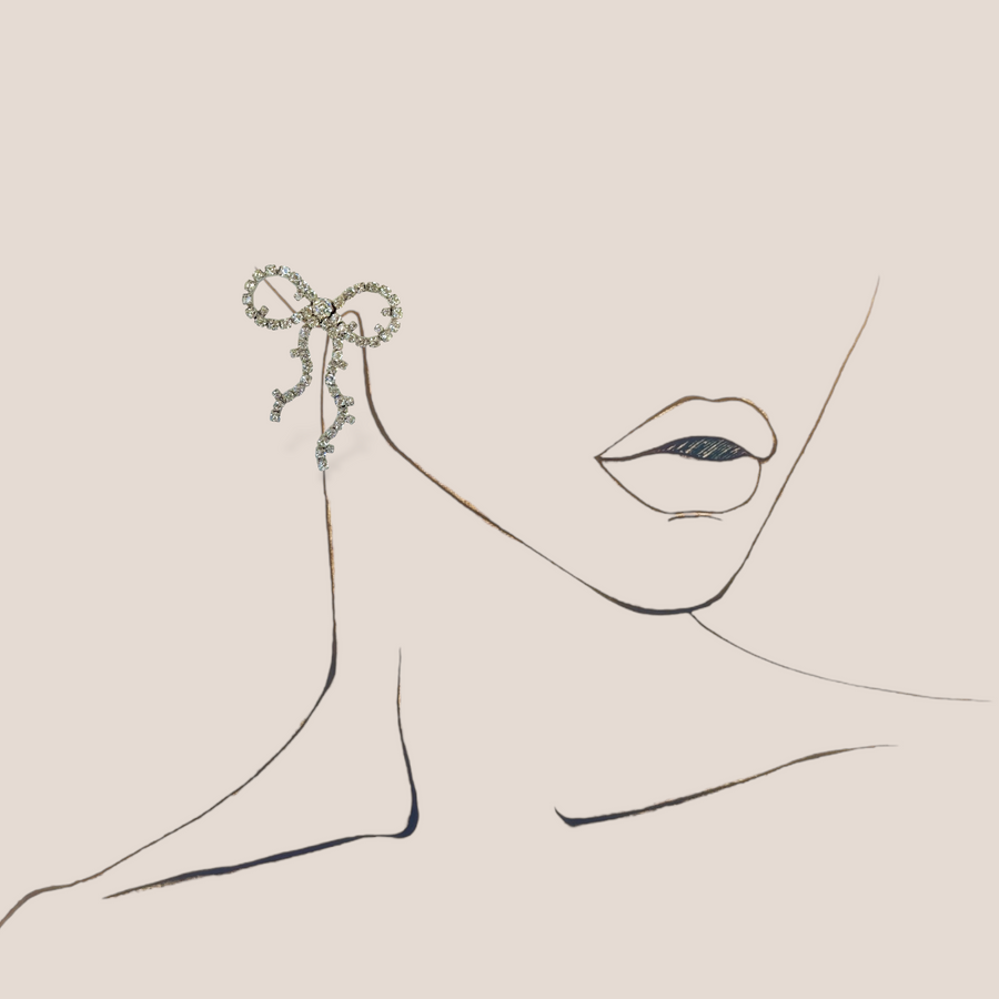 HAYA BOW EARRING