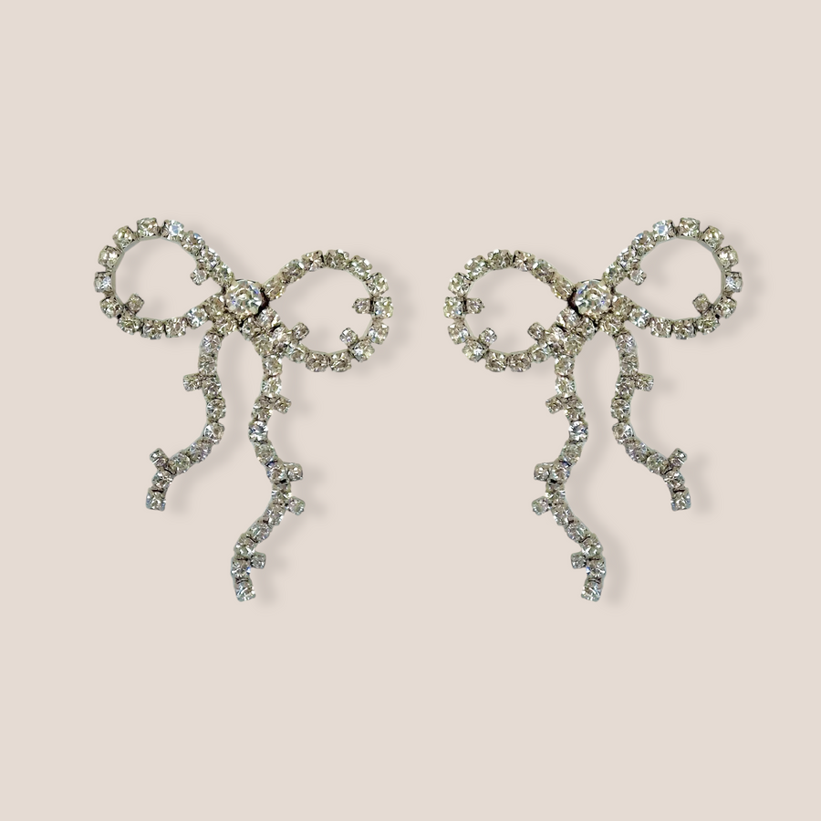HAYA BOW EARRING