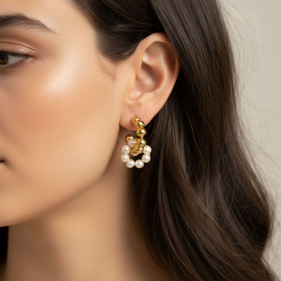 CHARLOTTE HOOP EARRING