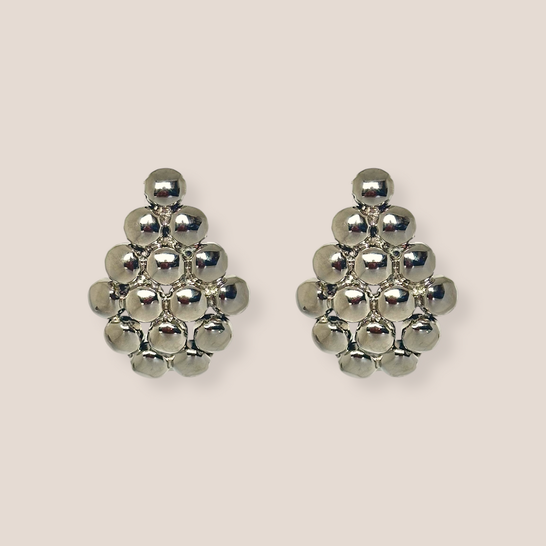 NAHLA EARRING