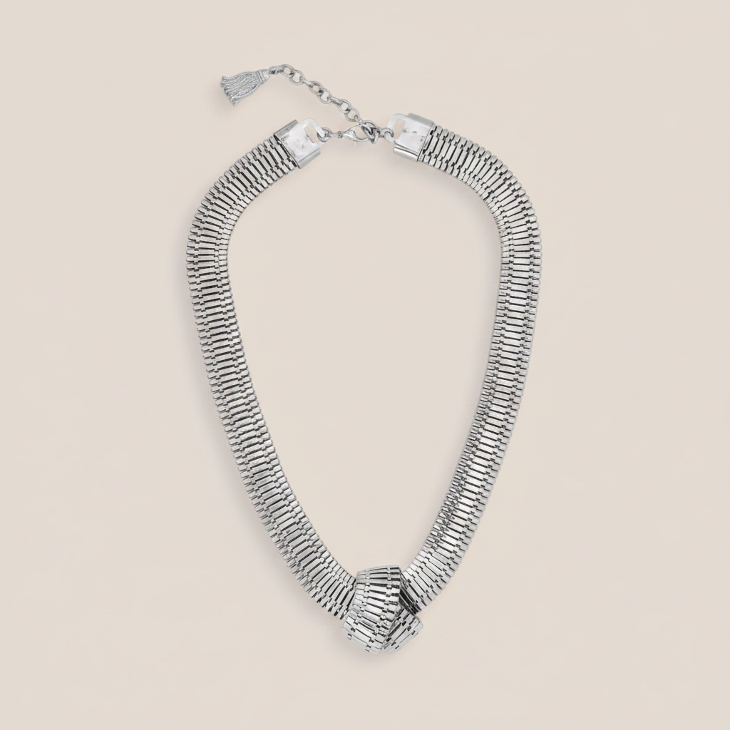 SINGLE KNOT CHOKER
